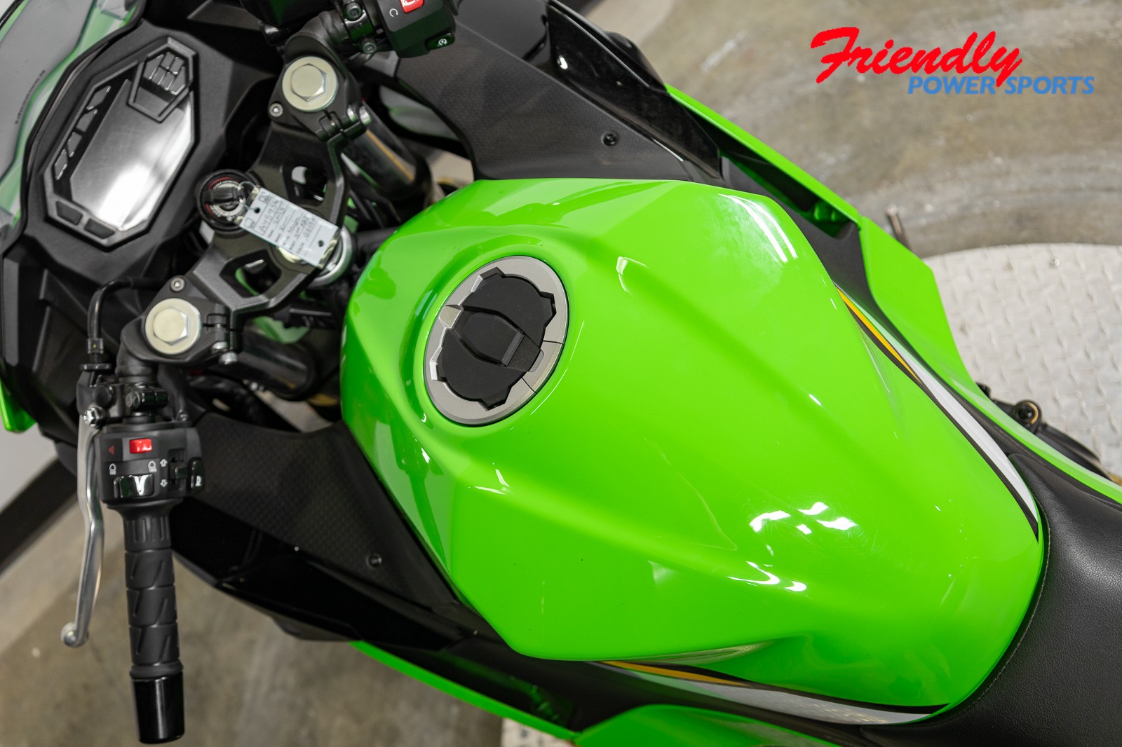 2025 KAWASAKI Ninja® 500 Base