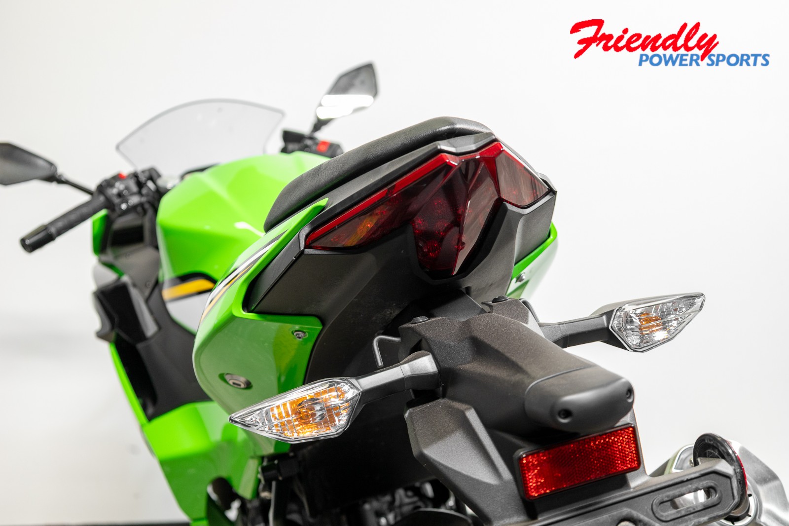 2025 KAWASAKI Ninja® 500 Base