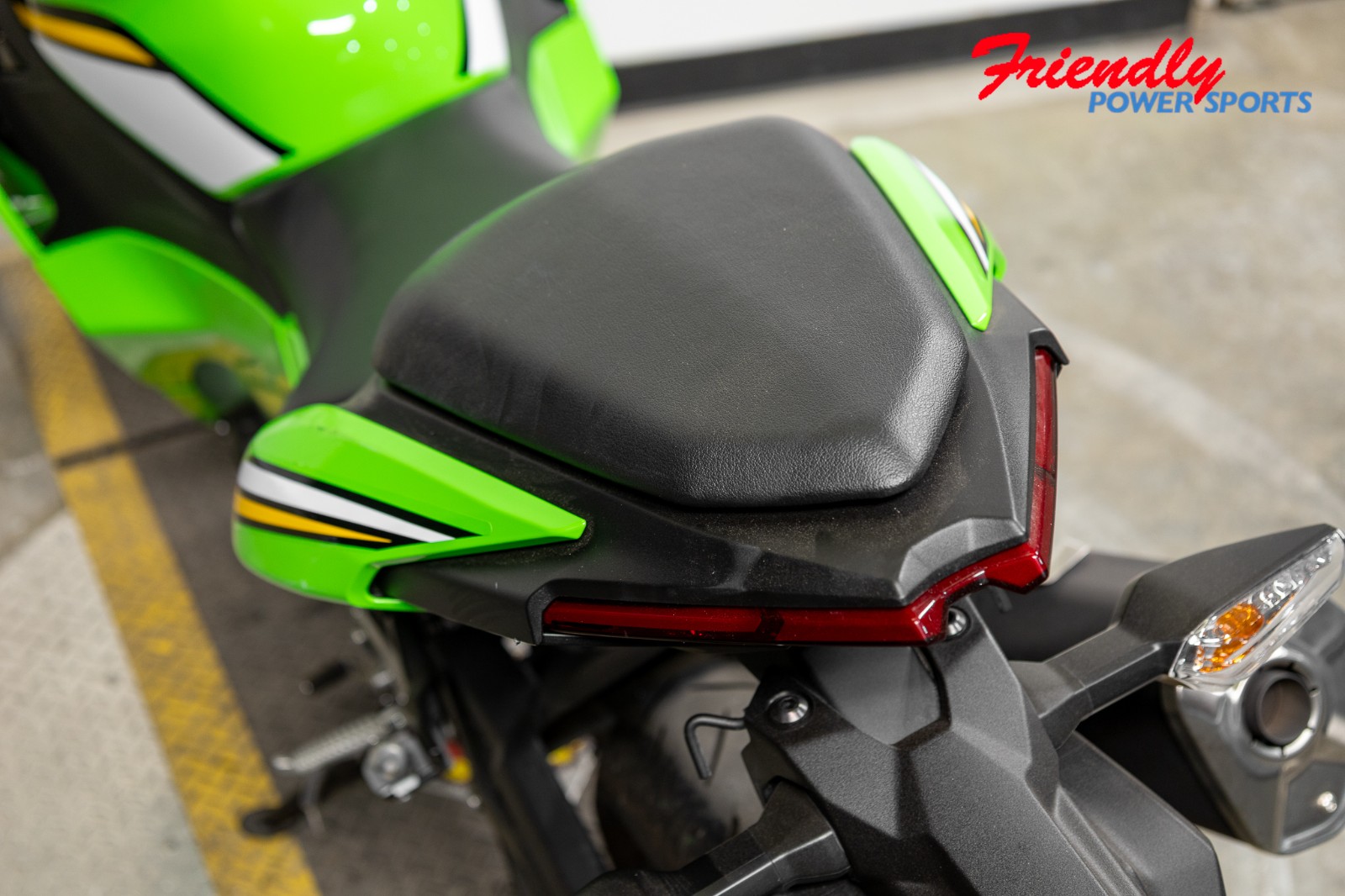 2025 KAWASAKI Ninja® 500 Base
