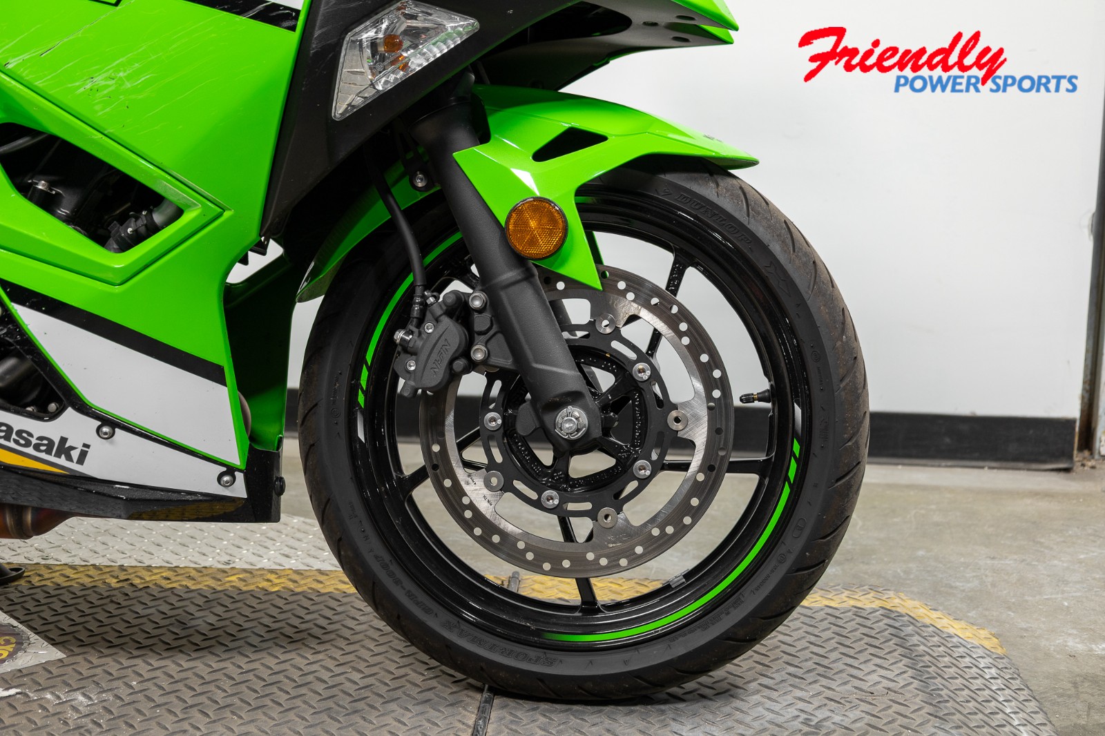 2025 KAWASAKI Ninja® 500 Base