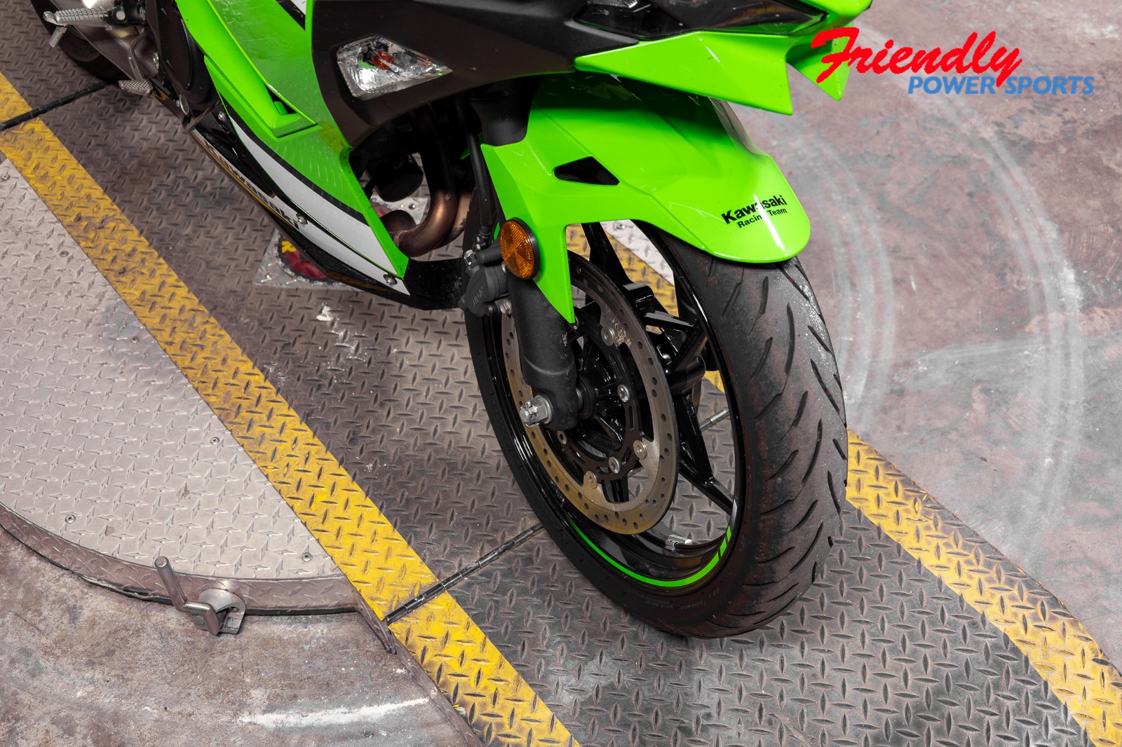 2025 KAWASAKI Ninja® 500 Base