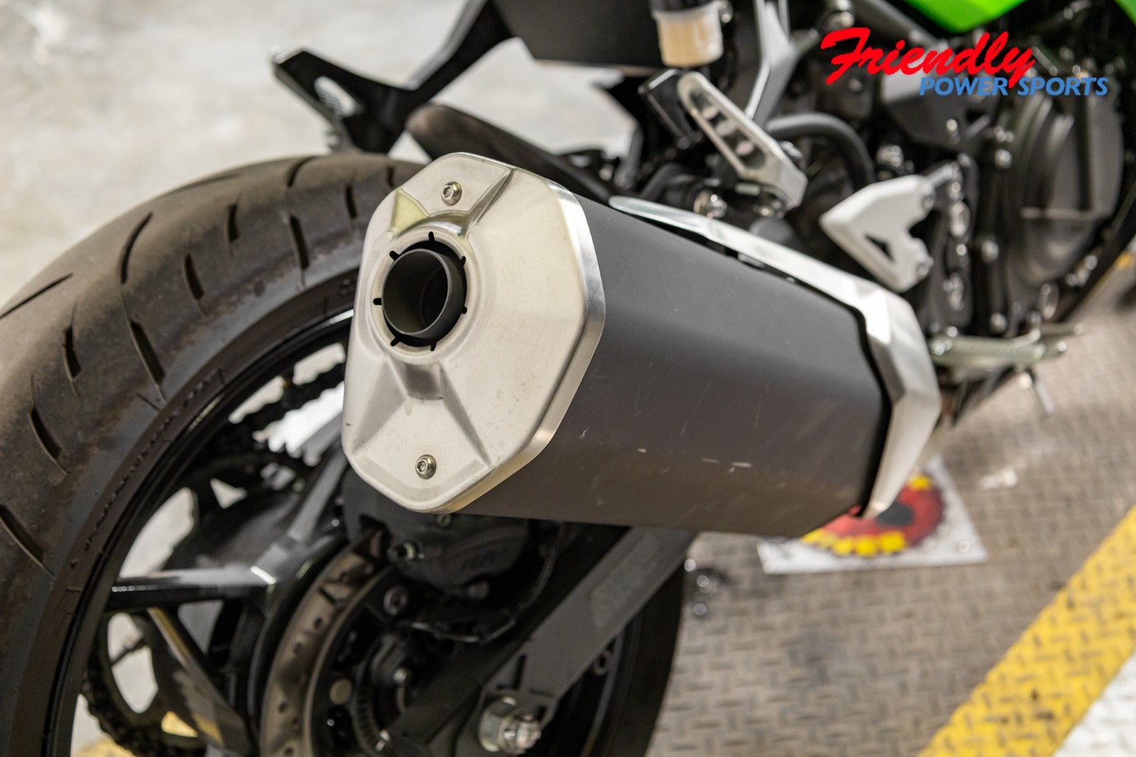 2025 KAWASAKI Ninja® 500 Base