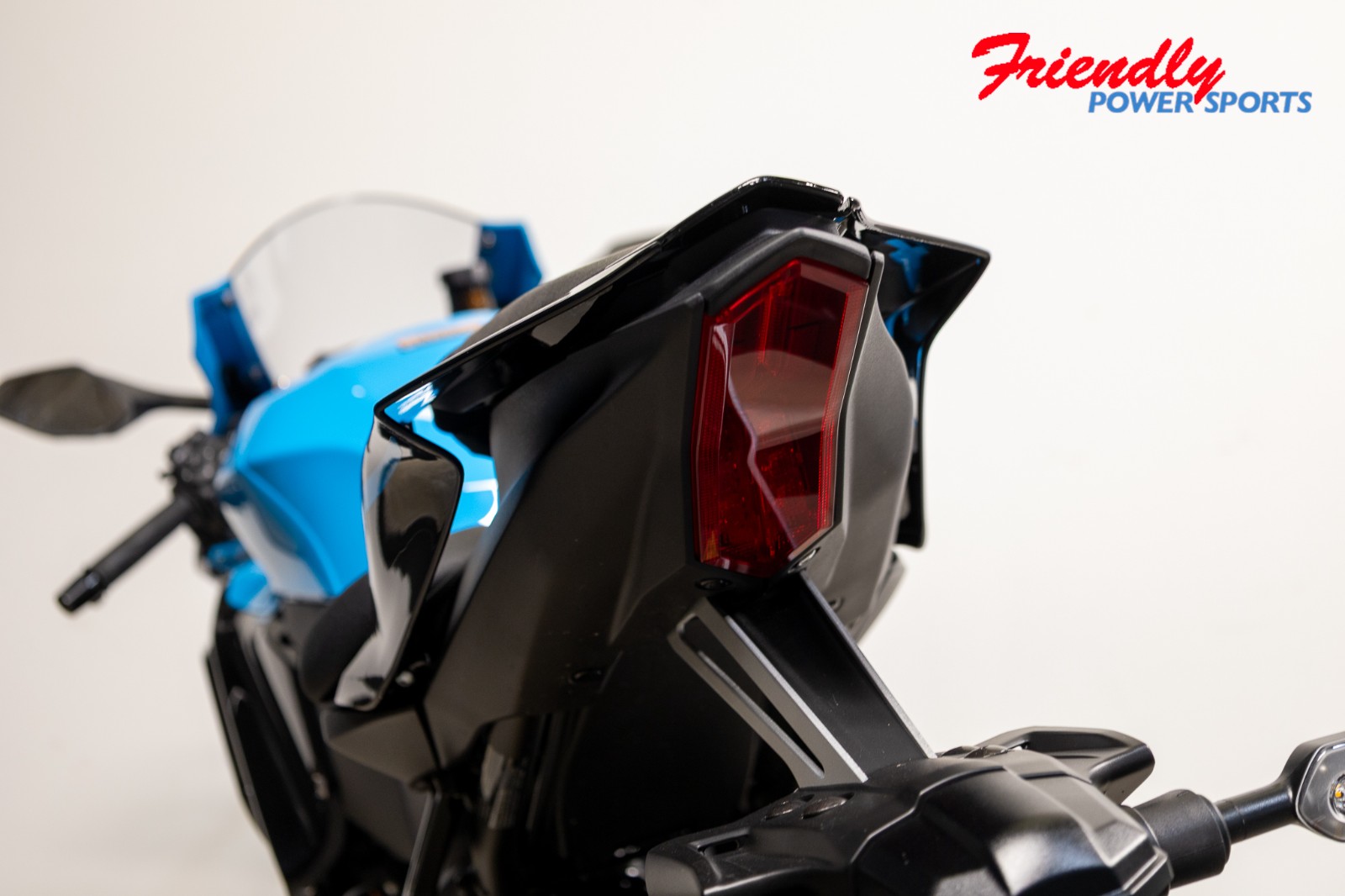 2026 YAMAHA YZF-R7