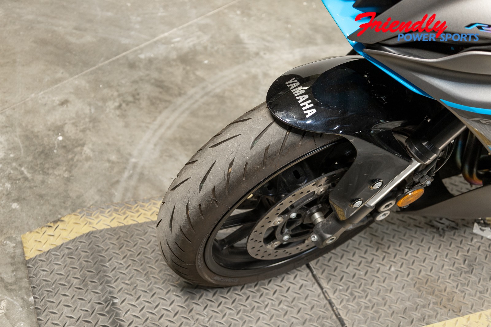 2024 YAMAHA YZF-R7