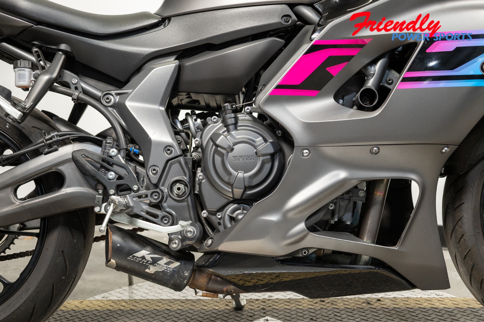 2024 YAMAHA YZF-R7