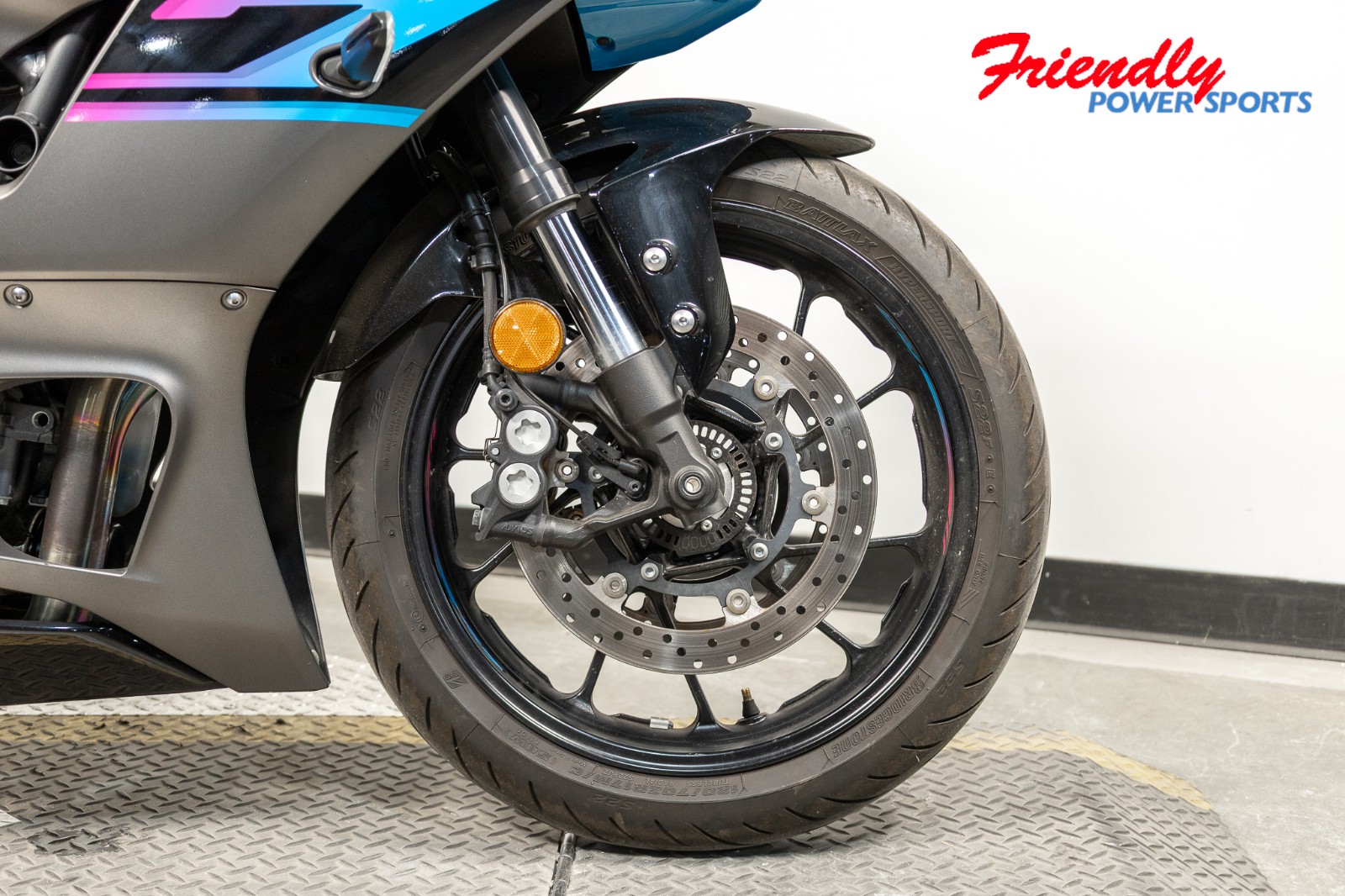 2024 YAMAHA YZF-R7