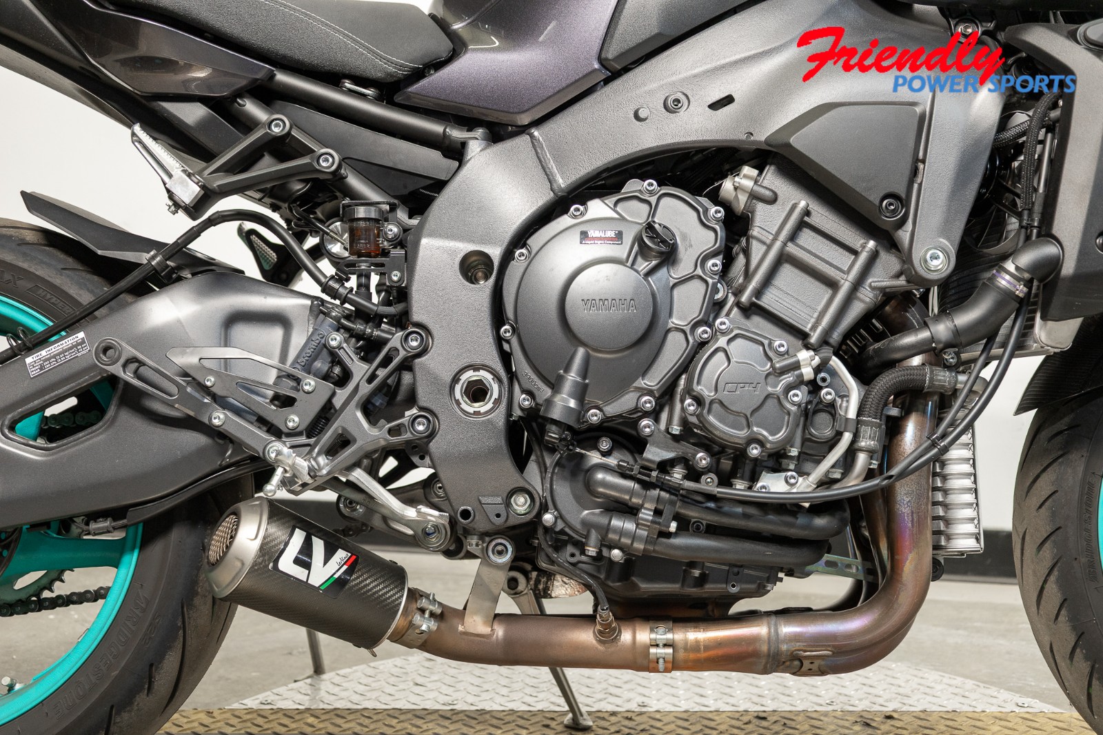 2024 YAMAHA MT-10