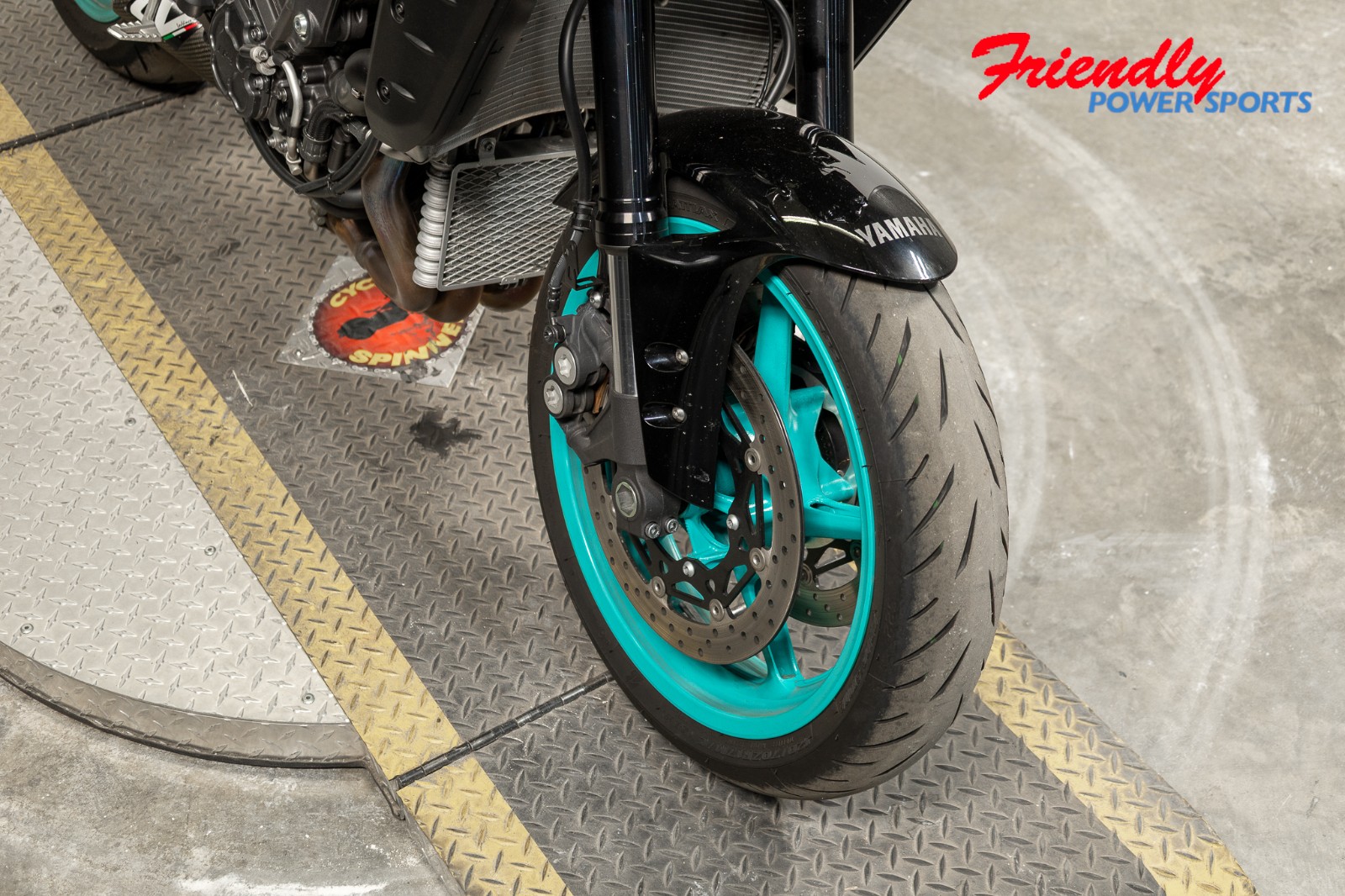 2024 YAMAHA MT-10