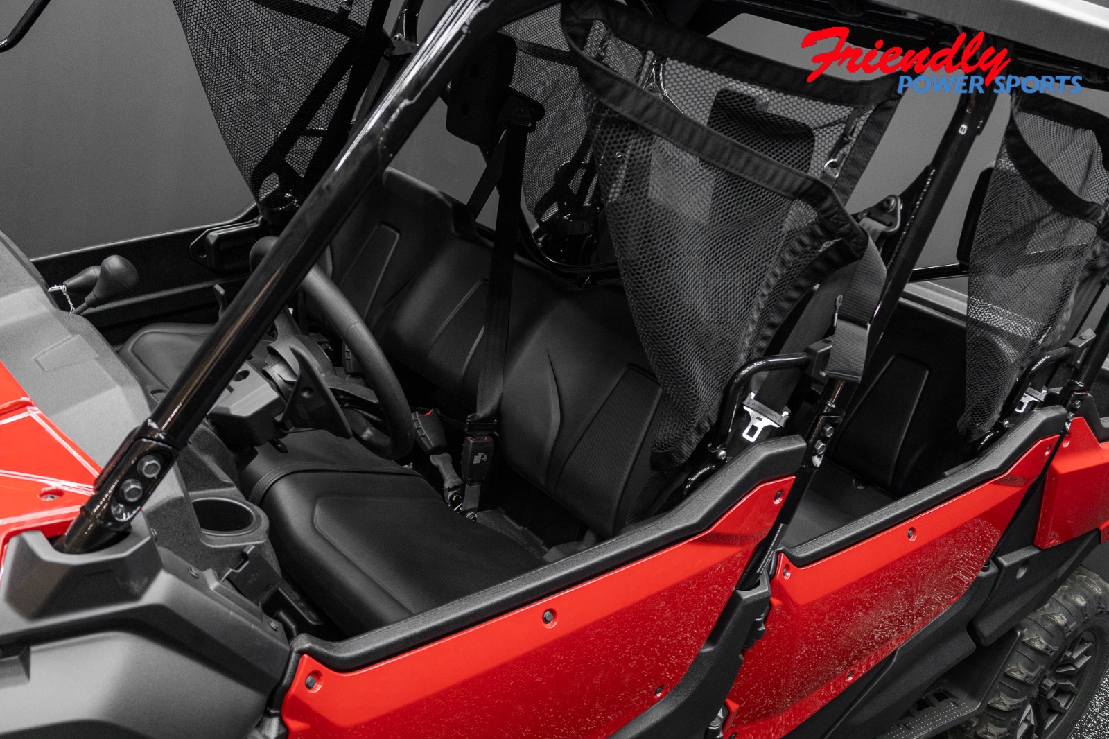 2025 HONDA Pioneer 1000-6 Crew Deluxe