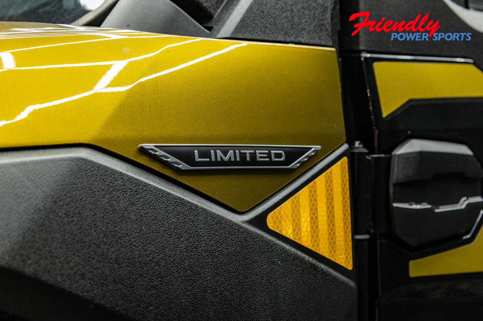 2025 KAWASAKI RIDGE® Limited HVAC