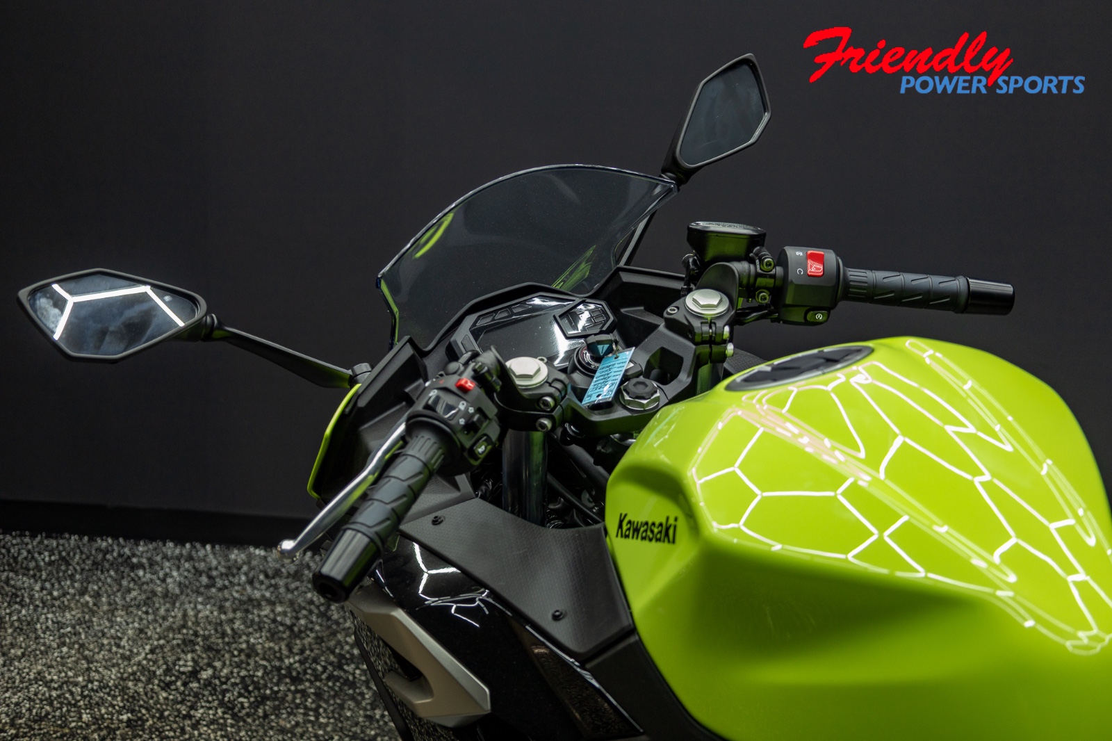 2026 KAWASAKI Ninja® 500 ABS