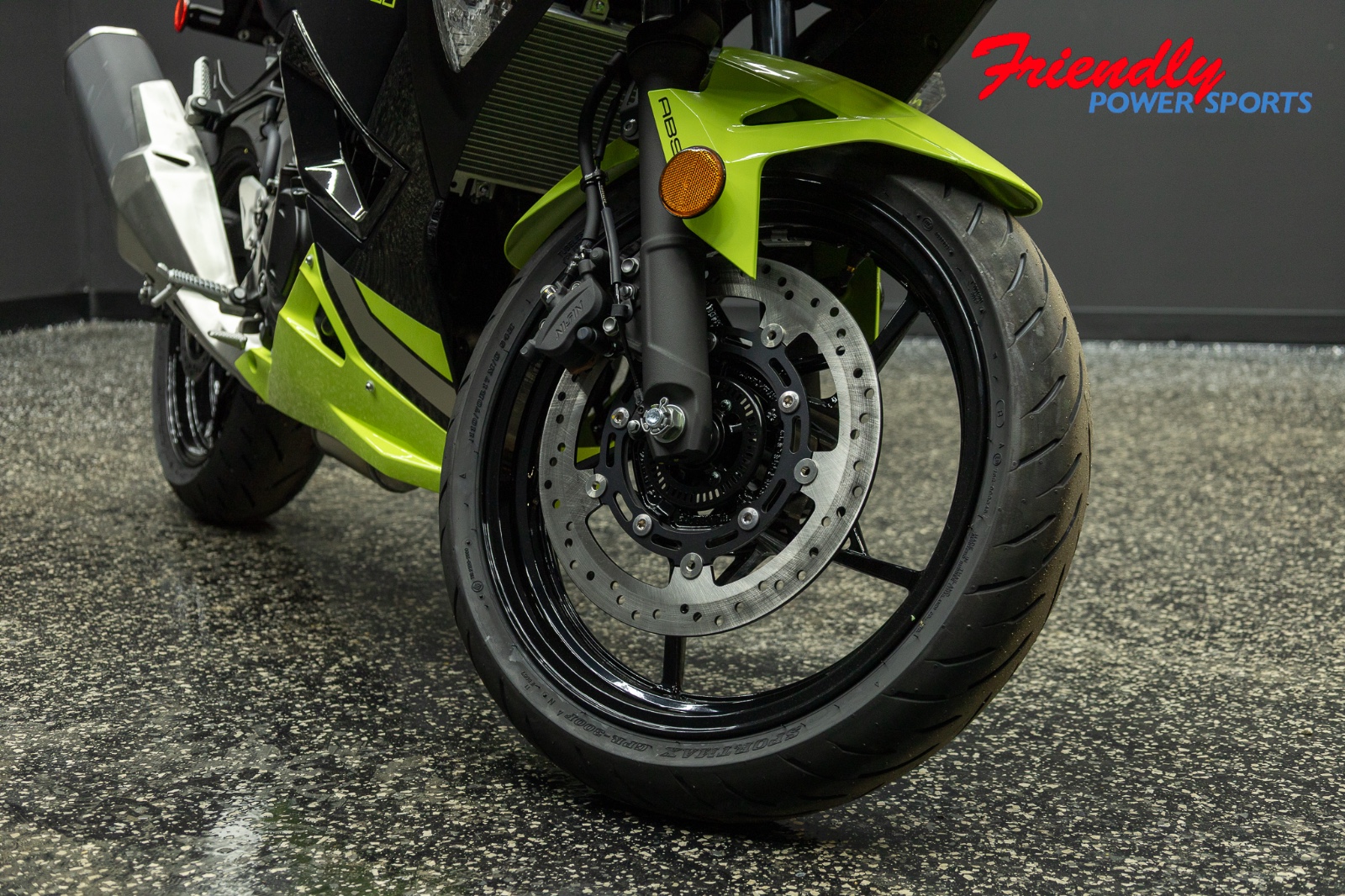 2026 KAWASAKI Ninja® 500 ABS