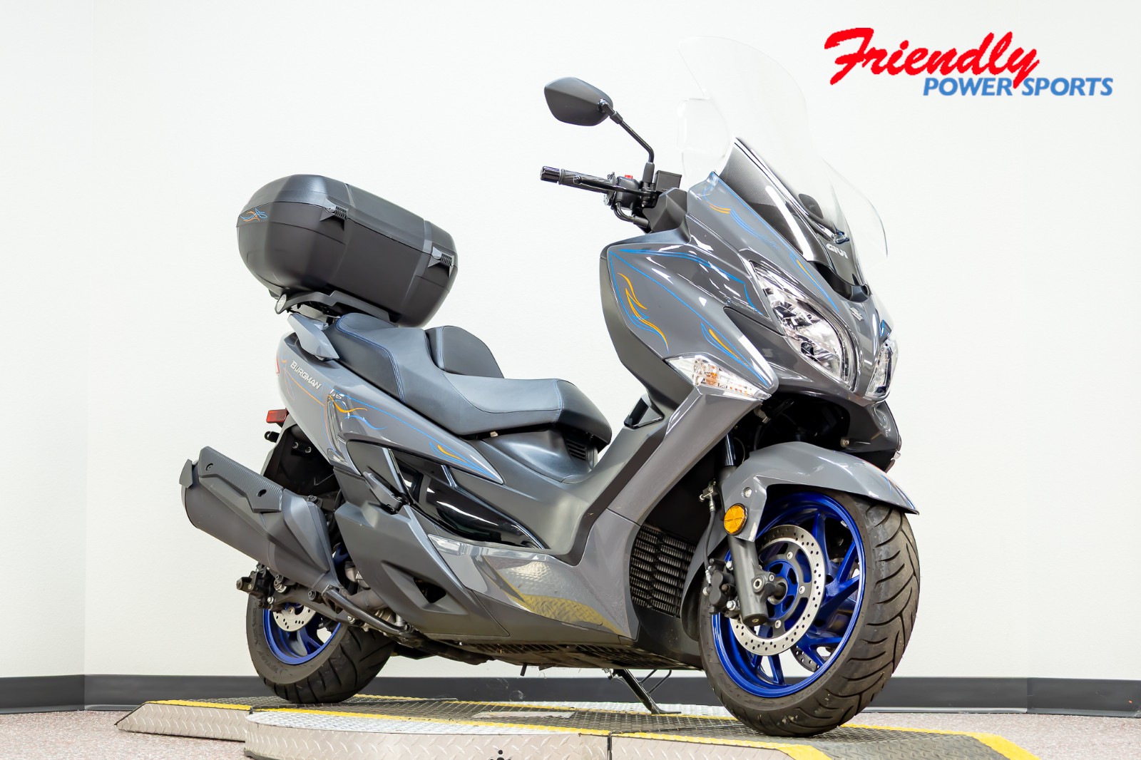 2023 SUZUKI Burgman 400
