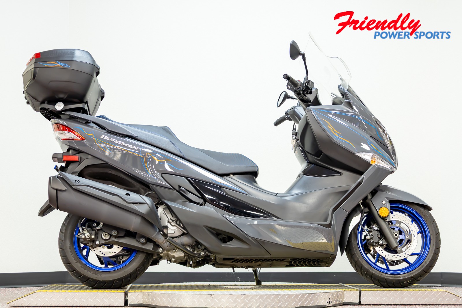 2023 SUZUKI Burgman 400