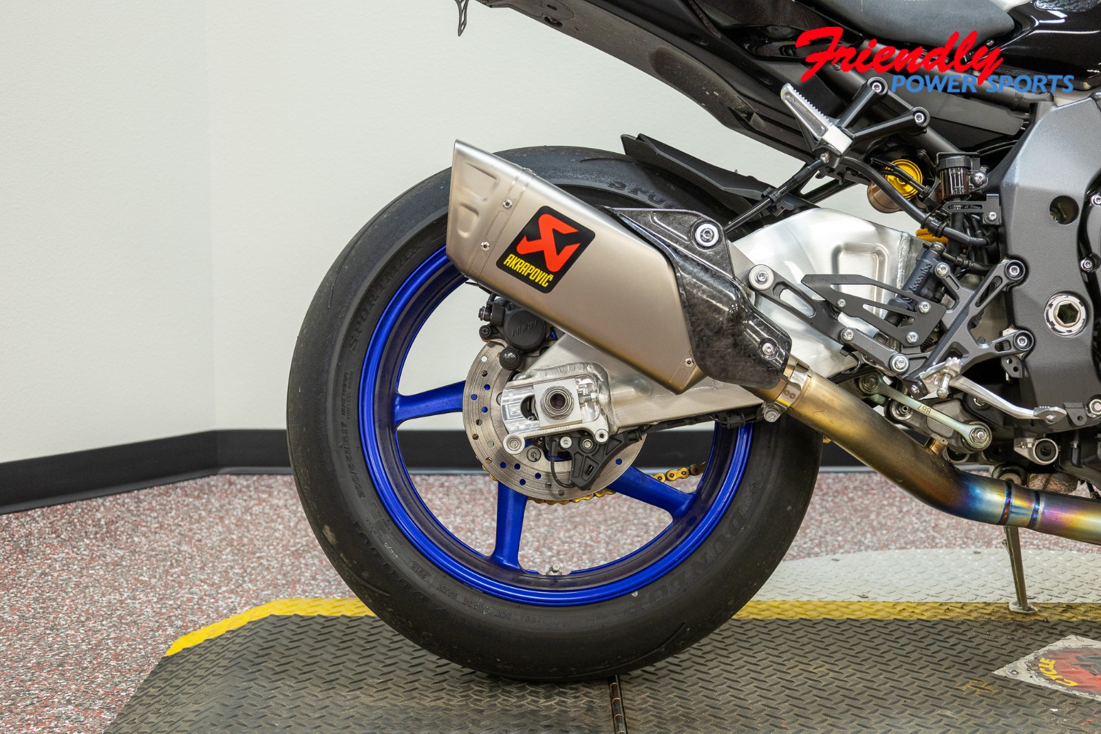 2025 YAMAHA MT-10 SP