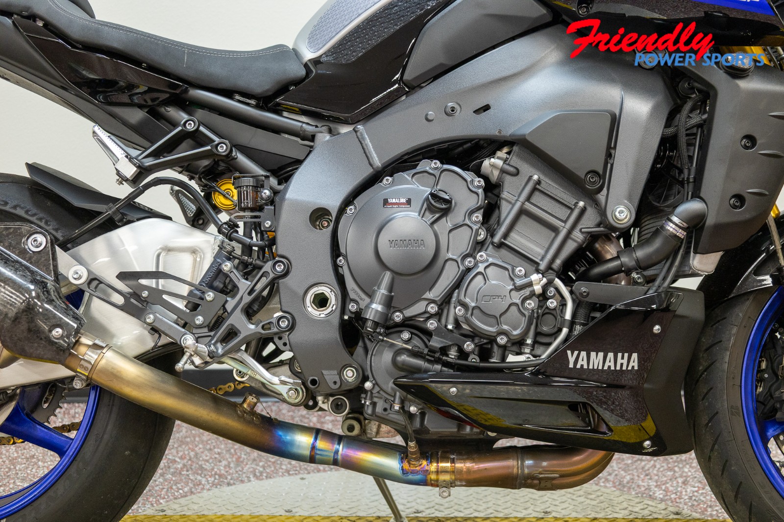 2025 YAMAHA MT-10 SP