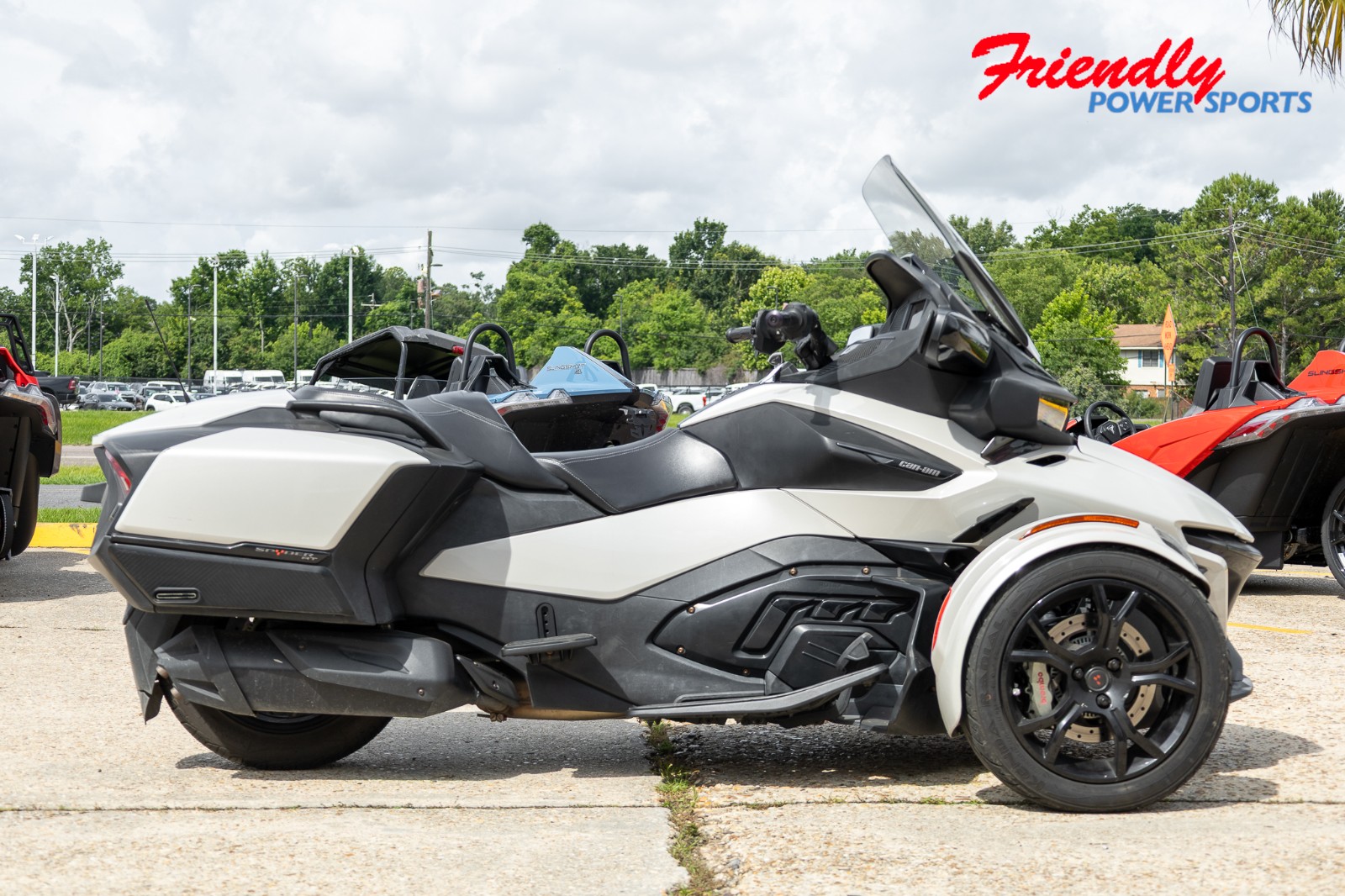 2020 CAN-AM SPYDER RT SE6