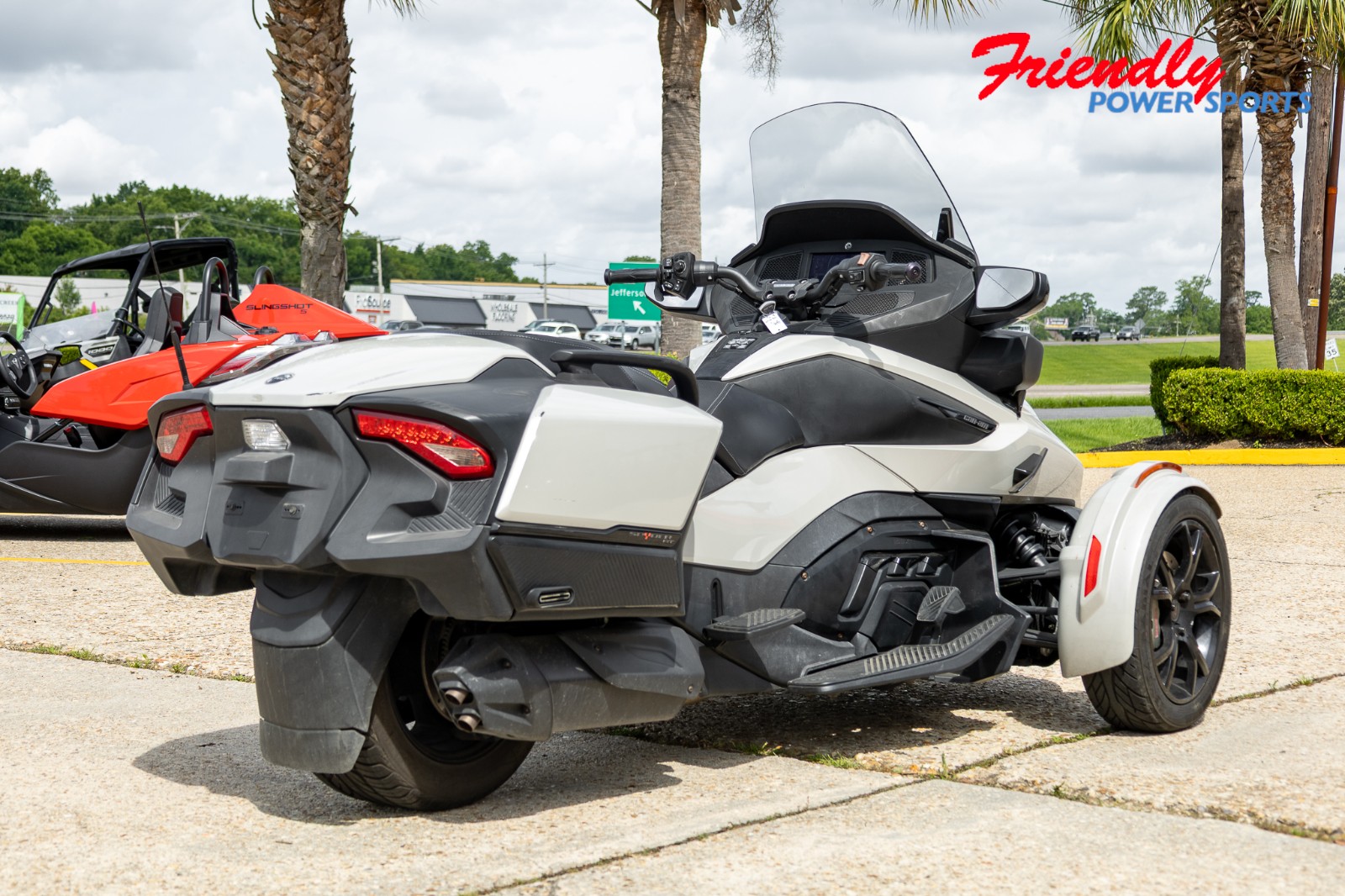 2020 CAN-AM SPYDER RT SE6