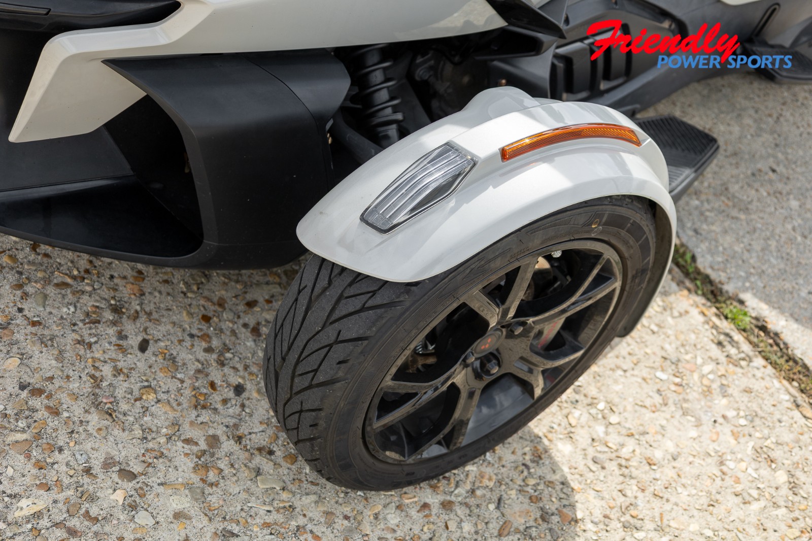 2020 CAN-AM SPYDER RT SE6