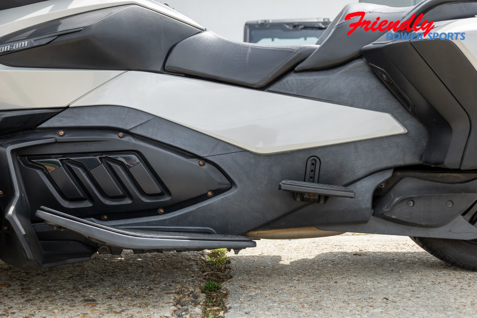 2020 CAN-AM SPYDER RT SE6