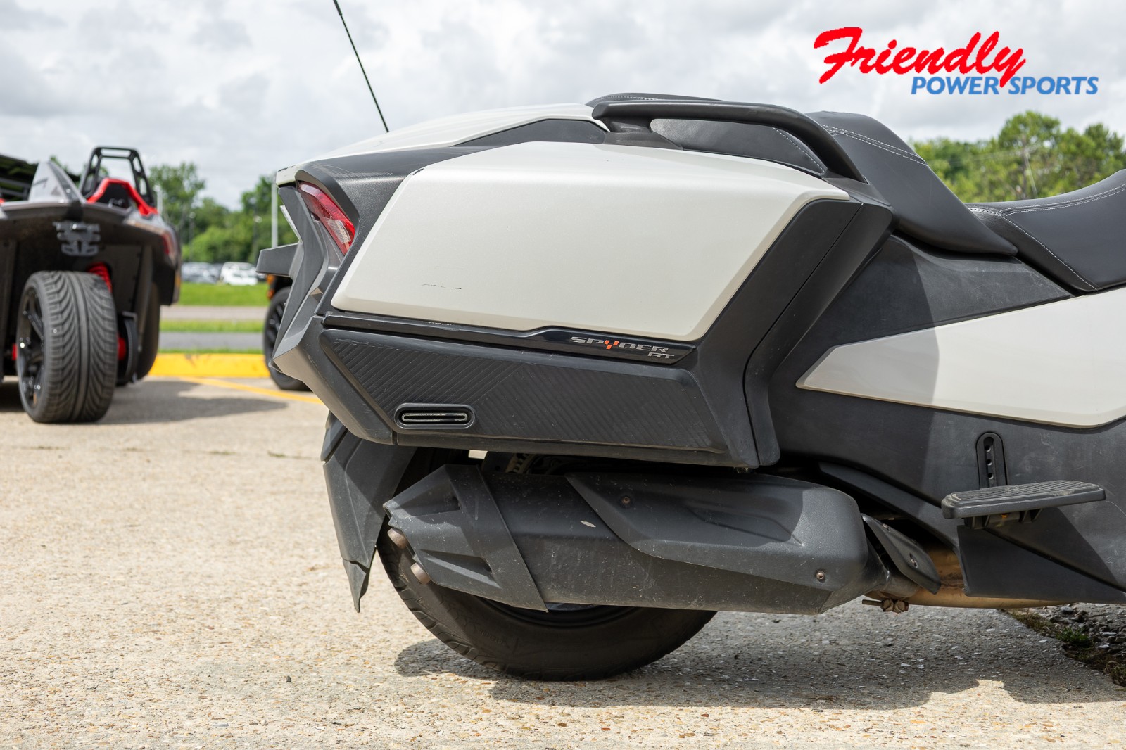 2020 CAN-AM SPYDER RT SE6