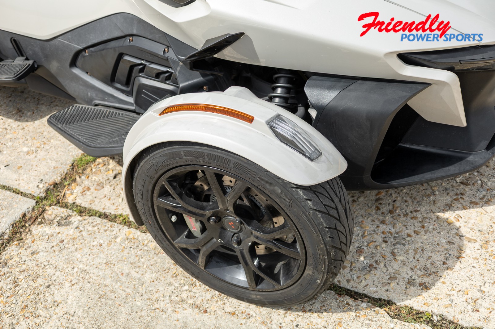 2020 CAN-AM SPYDER RT SE6