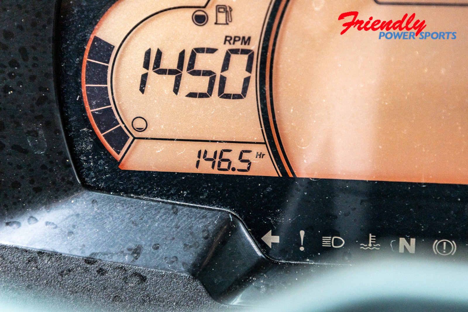 2025 CAN-AM DEF MAX LIMITED  65 HD10 CA