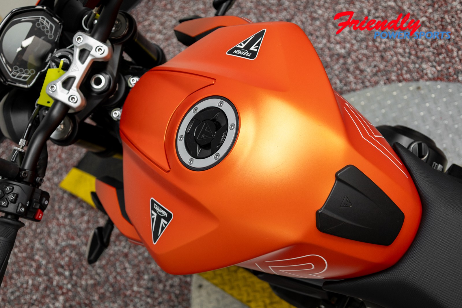 2025 TRIUMPH Street Triple 765 R
