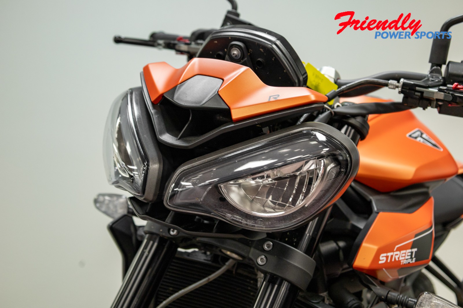 2025 TRIUMPH Street Triple 765 R
