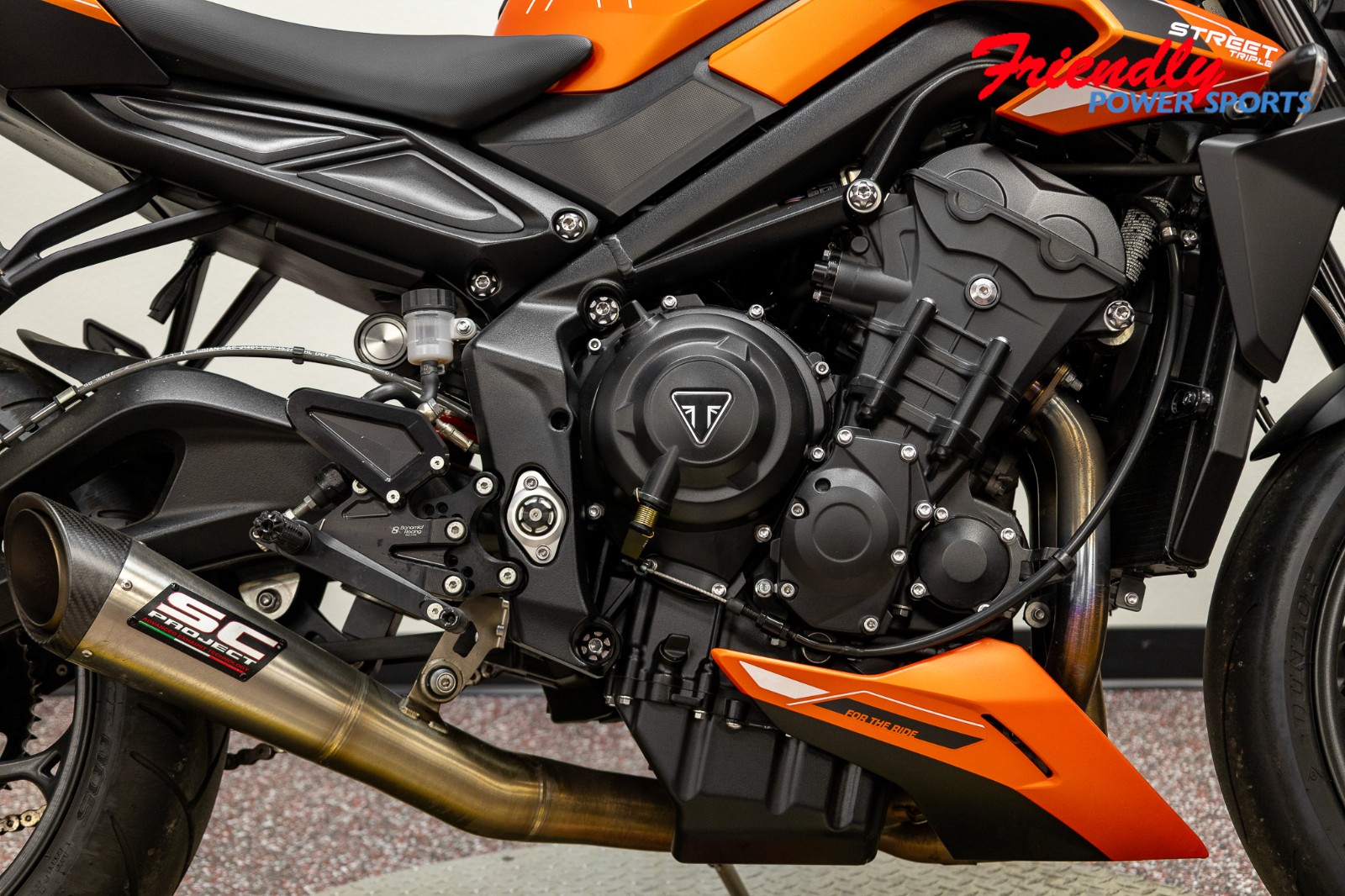 2025 TRIUMPH Street Triple 765 R