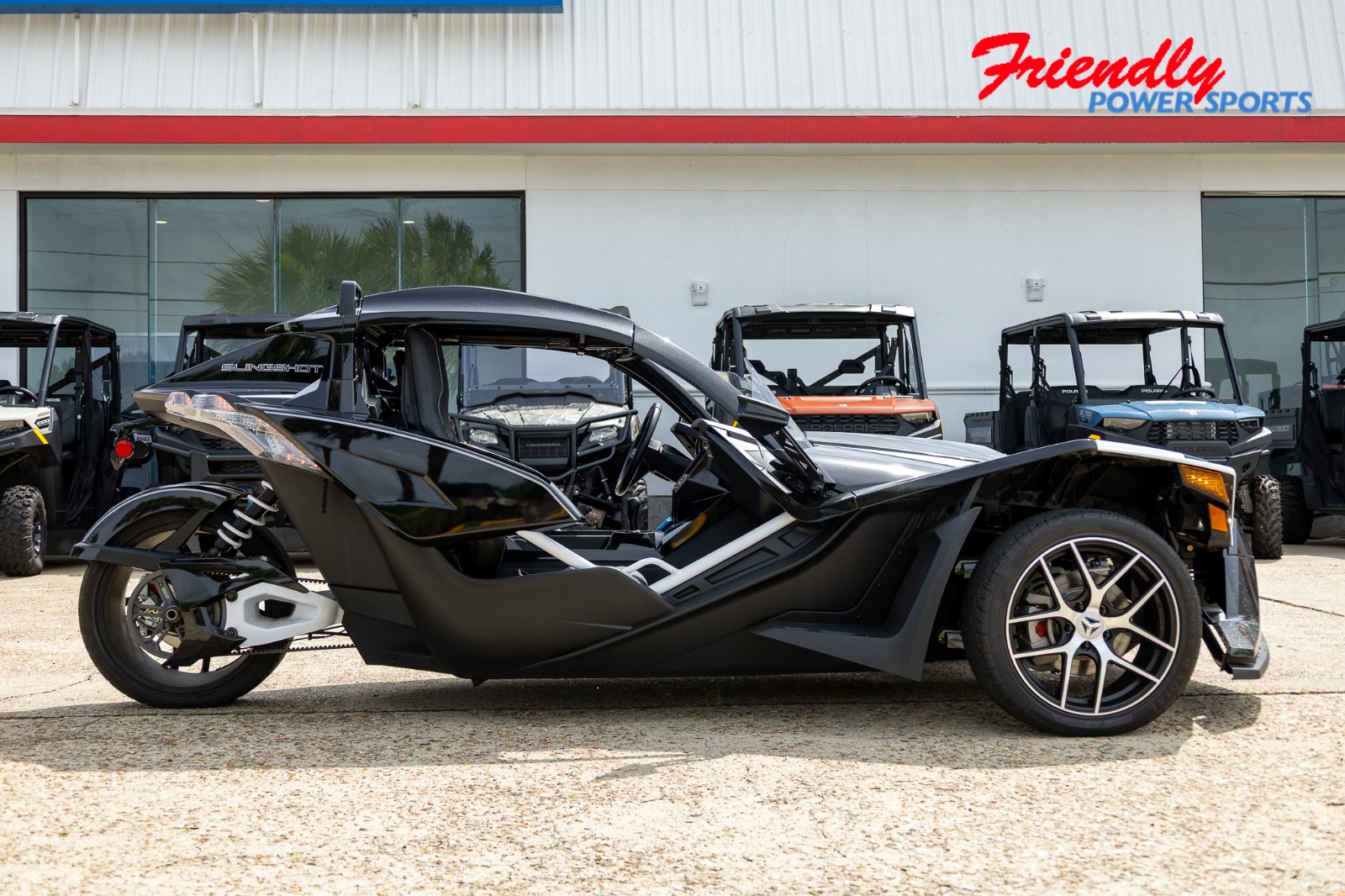 2019 SLINGSHOT SLINGSHOT GT, 49ST, BLACK CRYSTAL