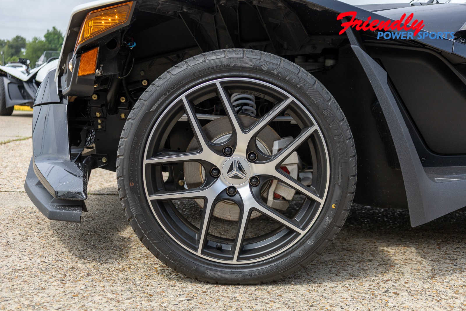 2019 SLINGSHOT SLINGSHOT GT, 49ST, BLACK CRYSTAL