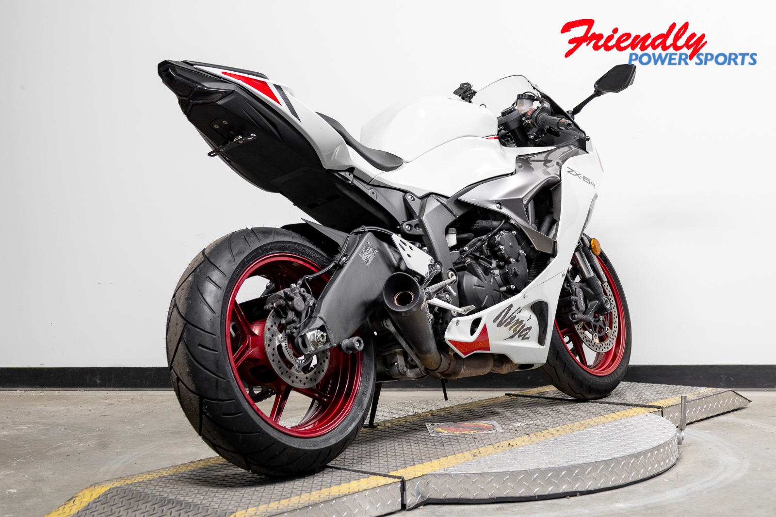 2024 KAWASAKI NINJA ZX-6R