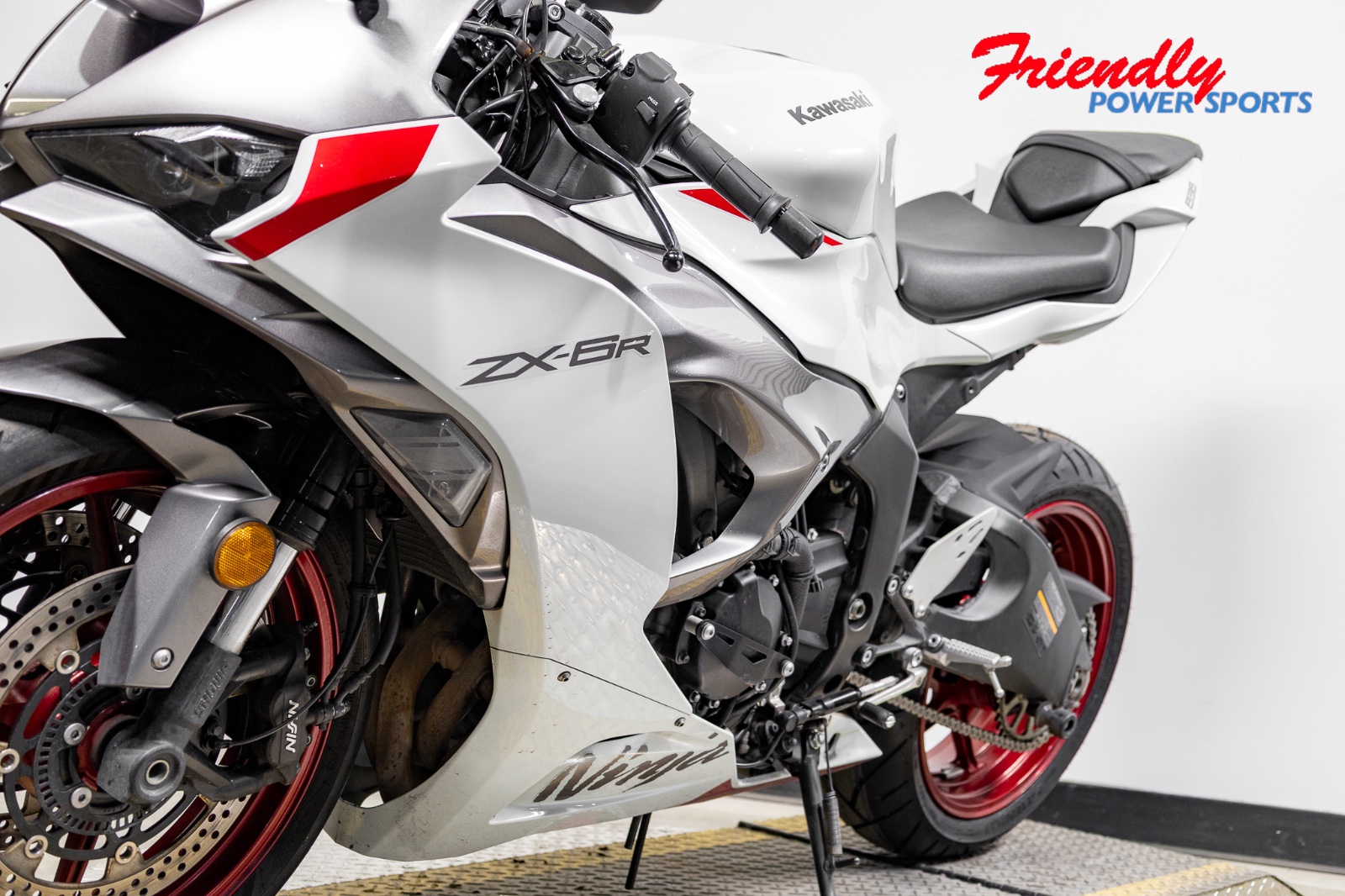 2024 KAWASAKI NINJA ZX-6R