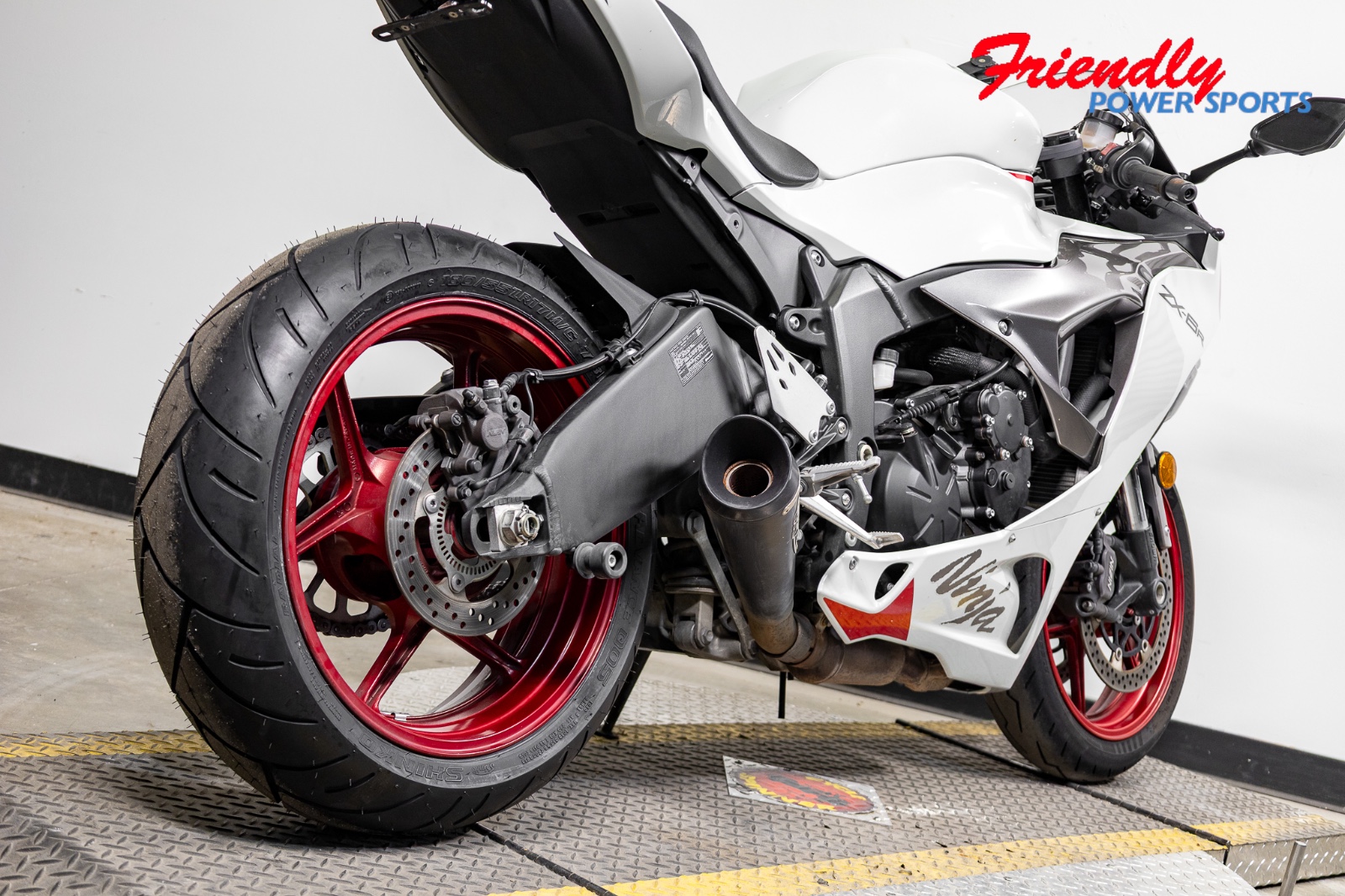 2024 KAWASAKI NINJA ZX-6R