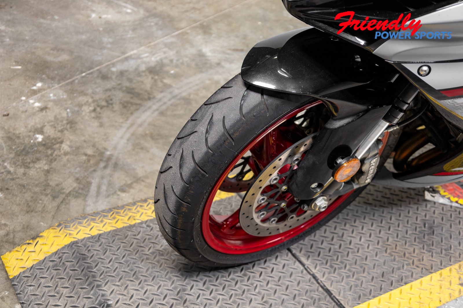 2023 SUZUKI GSX-R600 CA