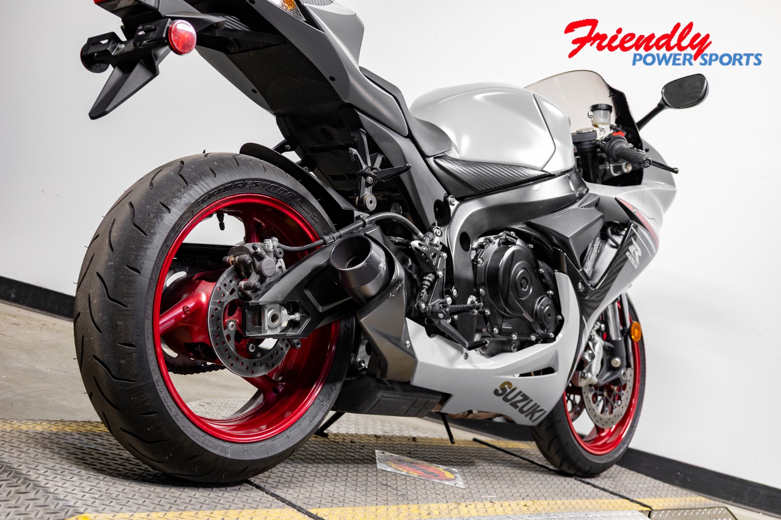 2023 SUZUKI GSX-R600 CA
