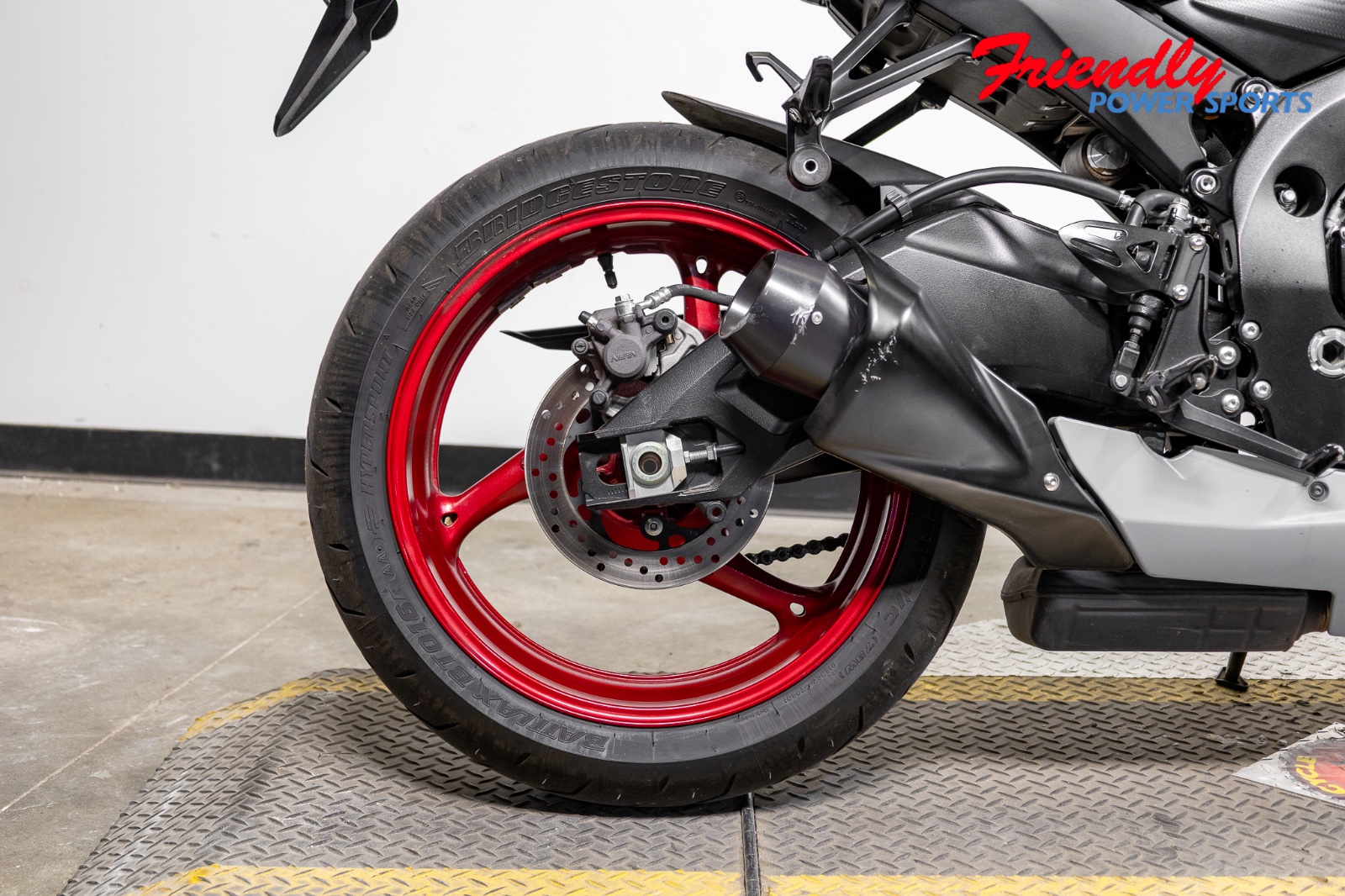 2023 SUZUKI GSX-R600 CA