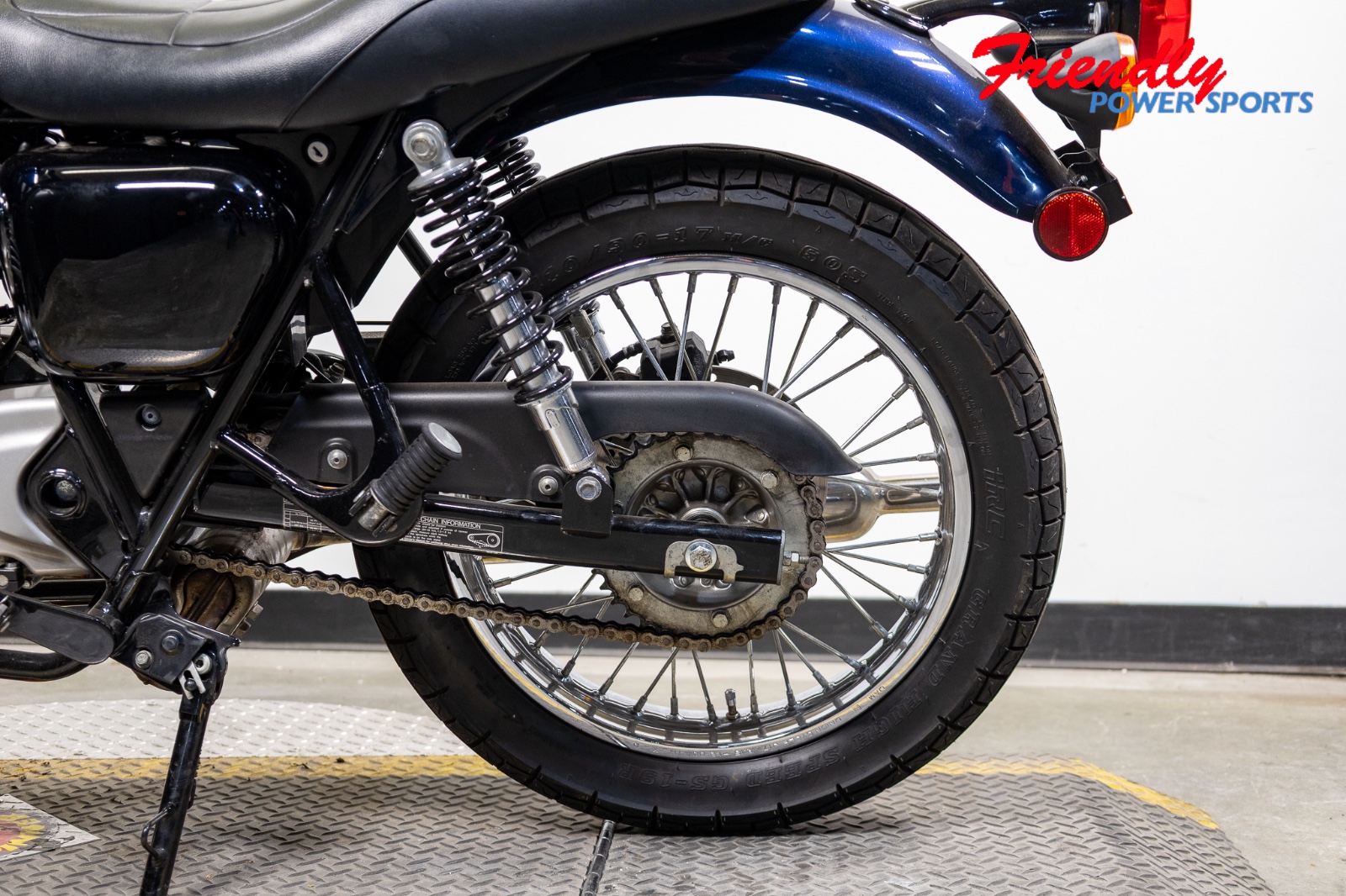2025 KAWASAKI W230 ABS