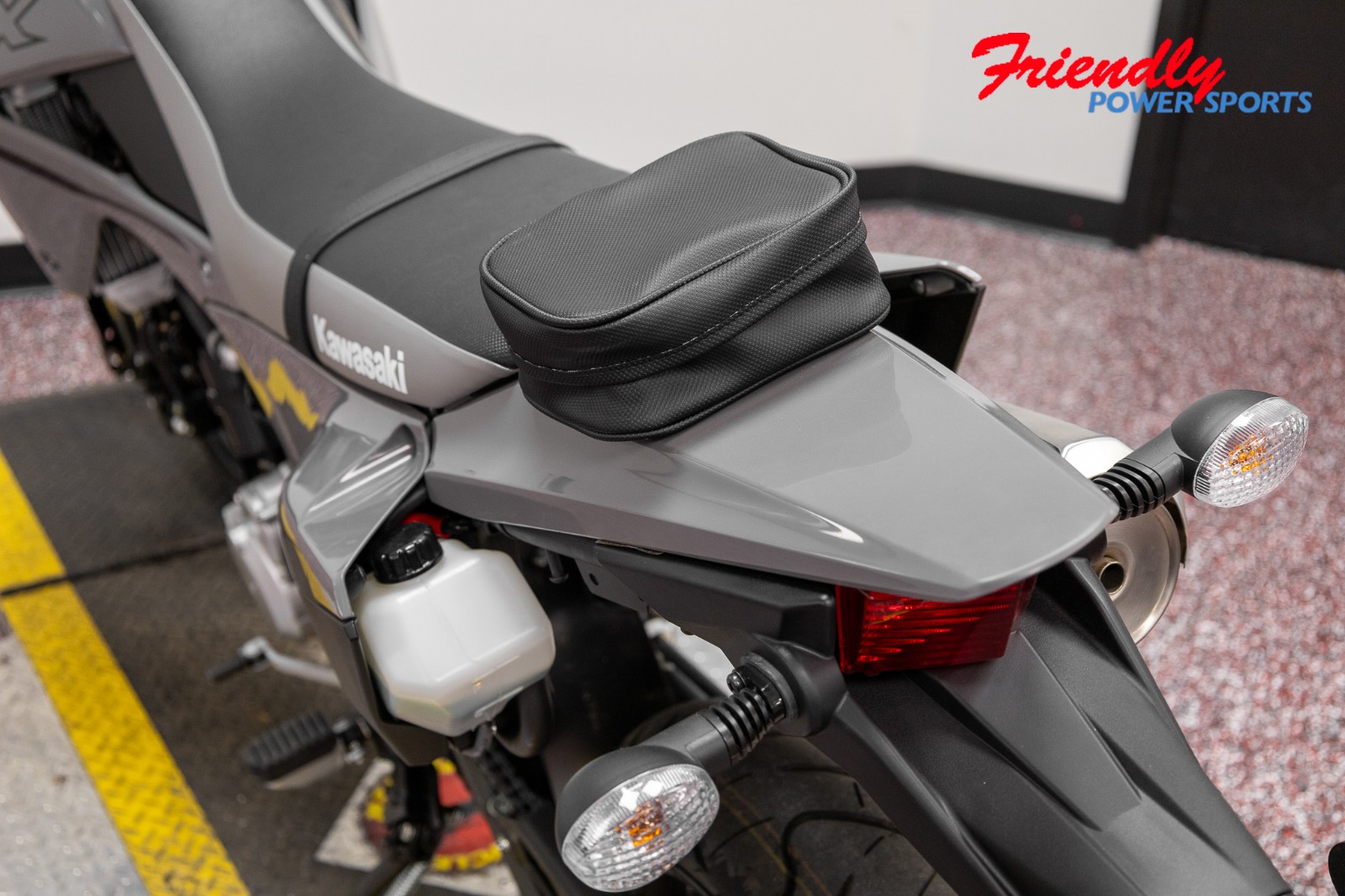 2025 KAWASAKI KLX300
