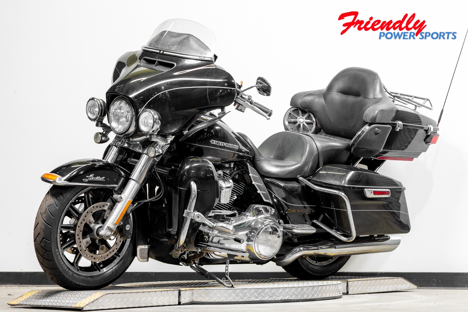 2017 HARLEY-DAVIDSON Electra Glide® Ultra Limited Low