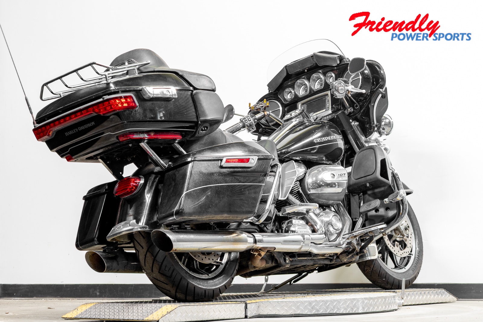 2017 HARLEY-DAVIDSON Electra Glide® Ultra Limited Low
