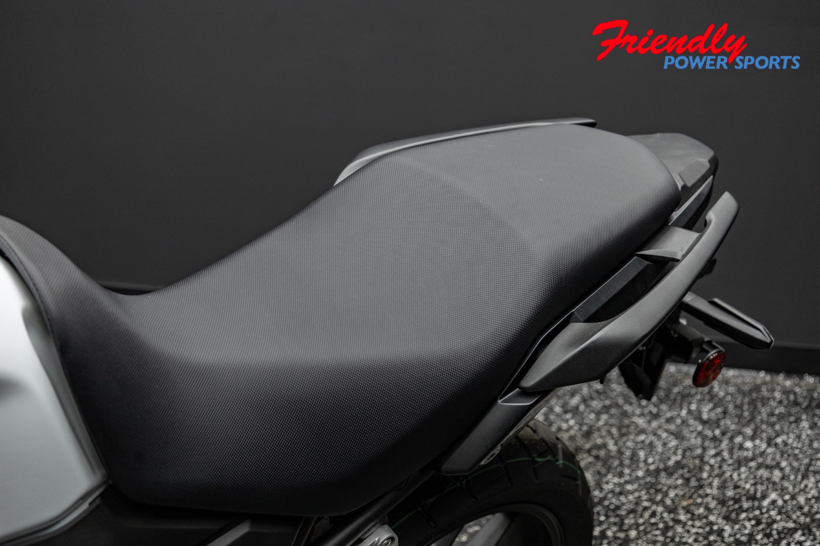 2025 HONDA NX500 ABS