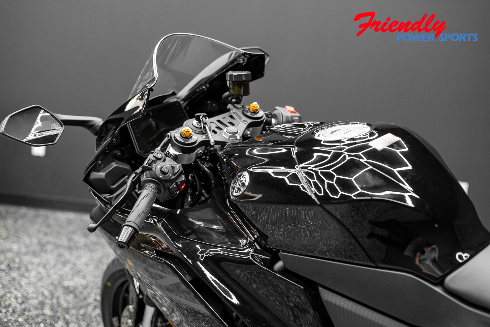 2026 YAMAHA YZF-R7