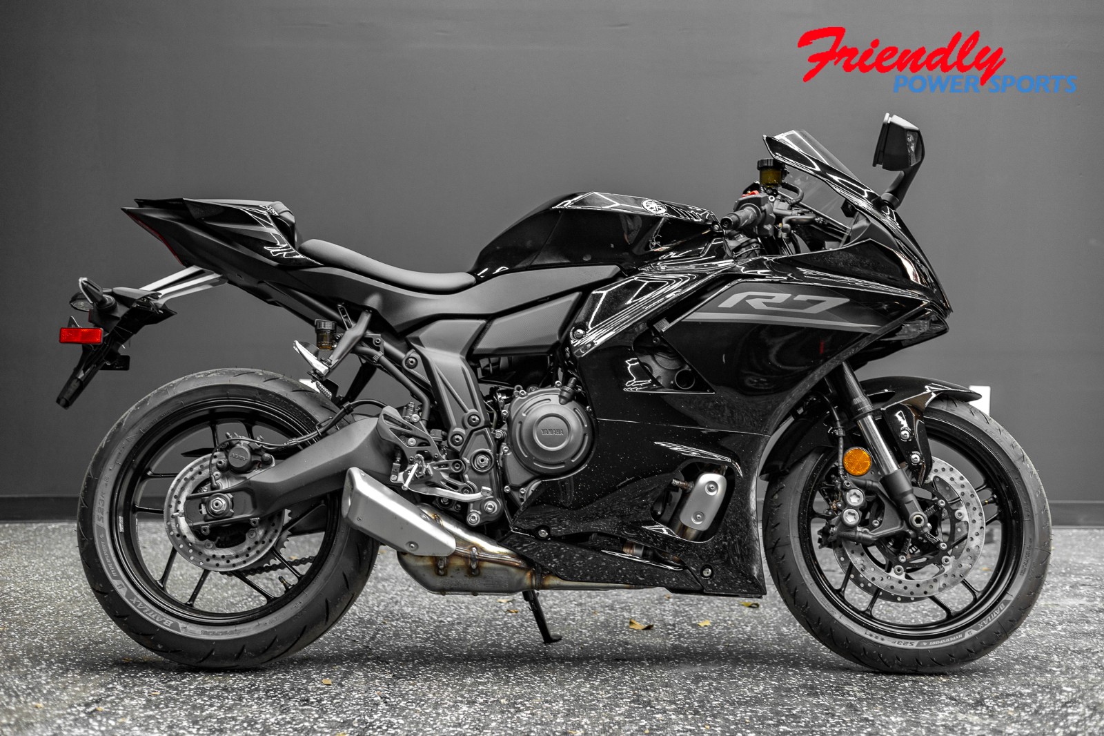 2026 YAMAHA YZF-R7