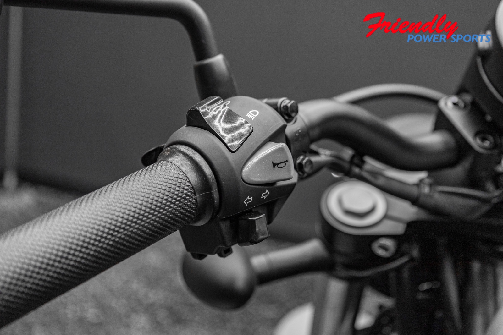 2026 HONDA REBEL 300 E-CLUTCH