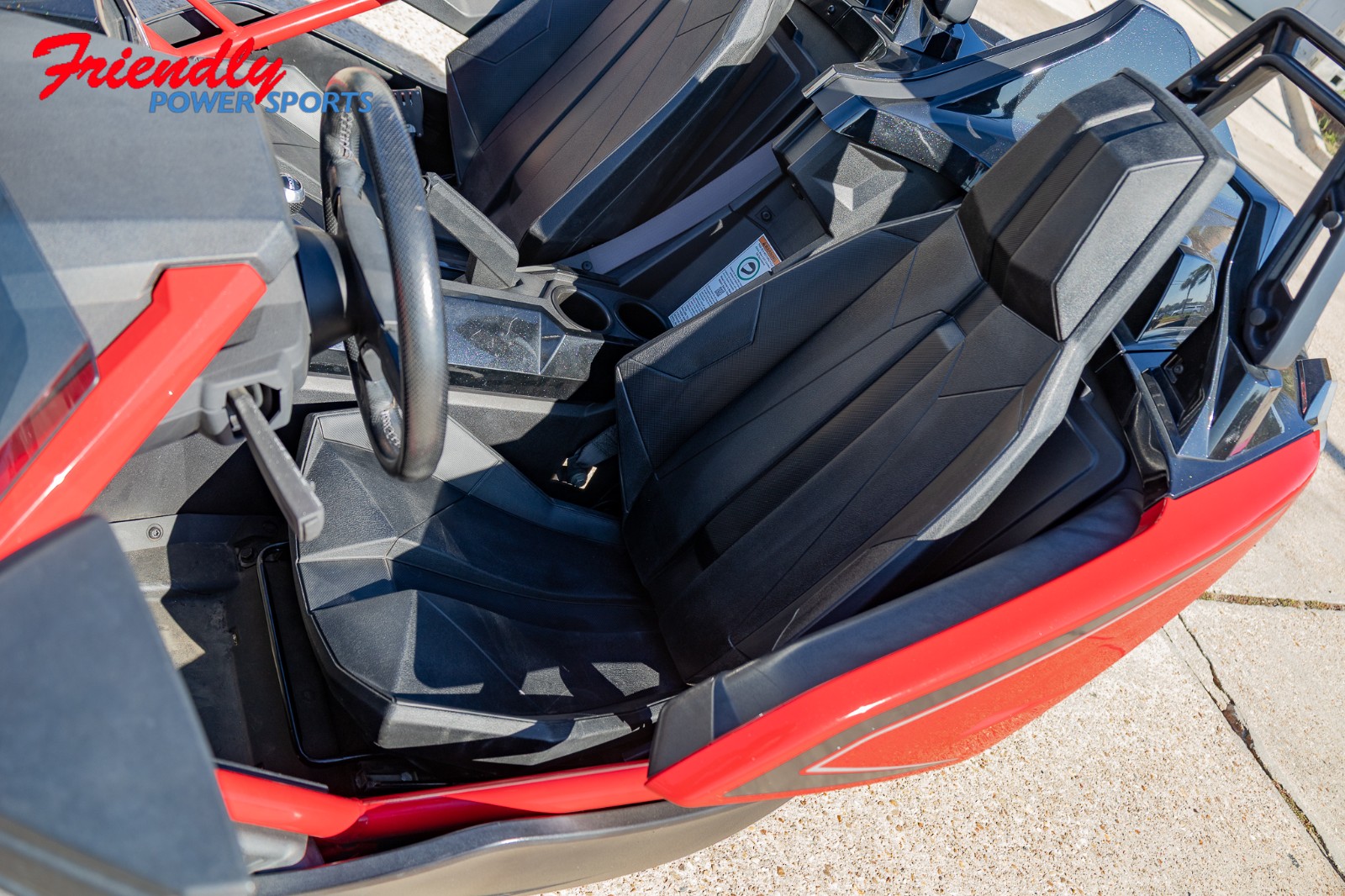 2019 SLINGSHOT SLR (Manual)