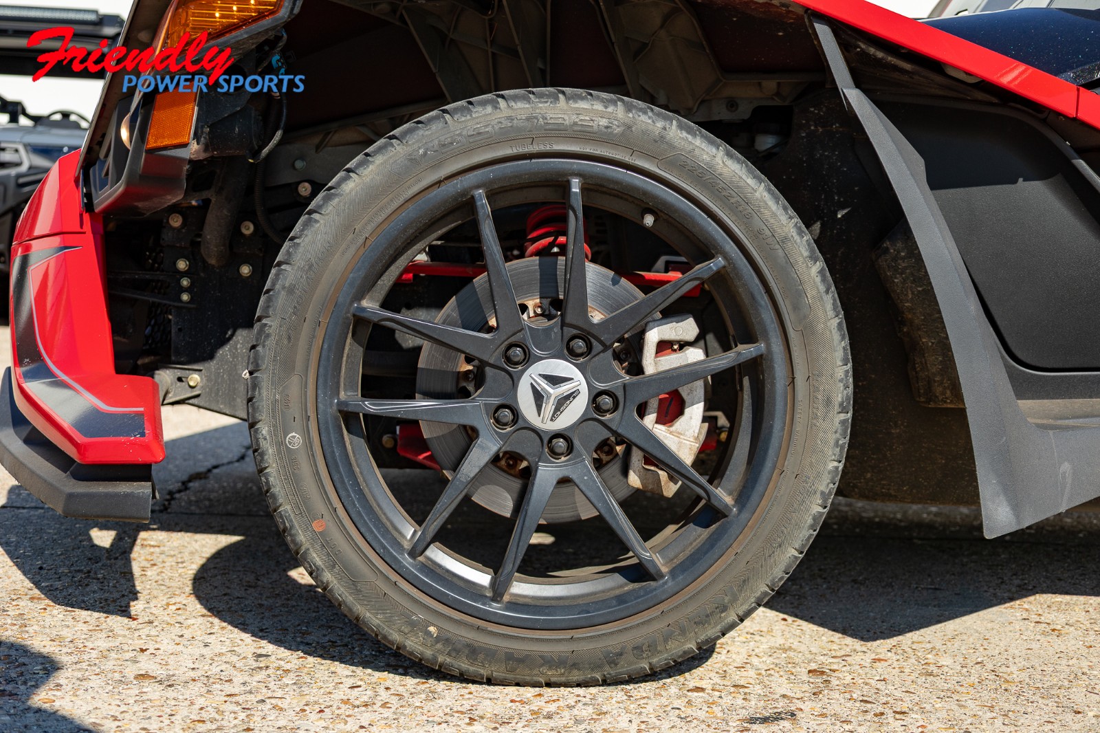2019 SLINGSHOT SLR (Manual)