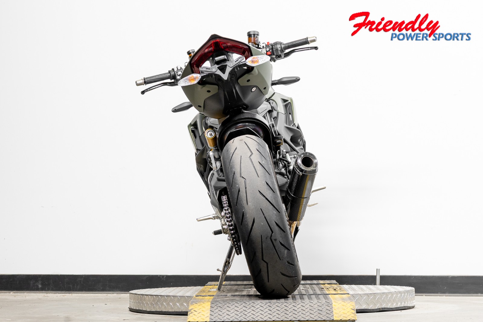 2023 DUCATI STREETFIGHTER V2
