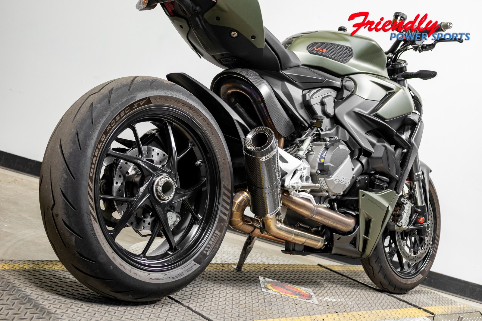 2023 DUCATI STREETFIGHTER V2
